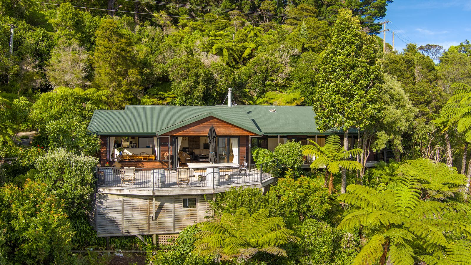 2047 Queen Charlotte Drive, Ngakuta Bay, Marlborough House Sold on 26