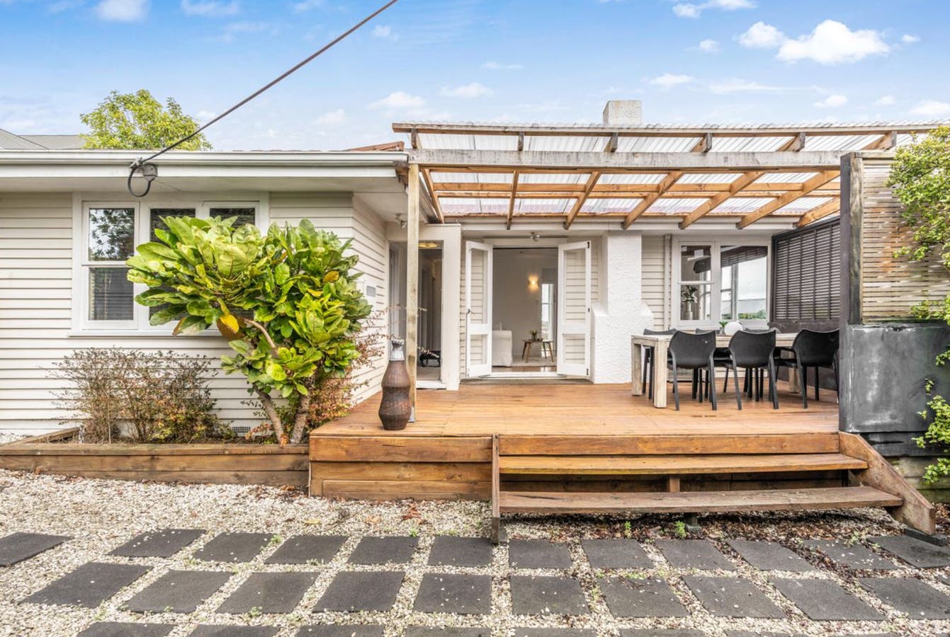 East Coast Road, Pinehill, Auckland House Sold on 15 06 2020 RateMyAgent