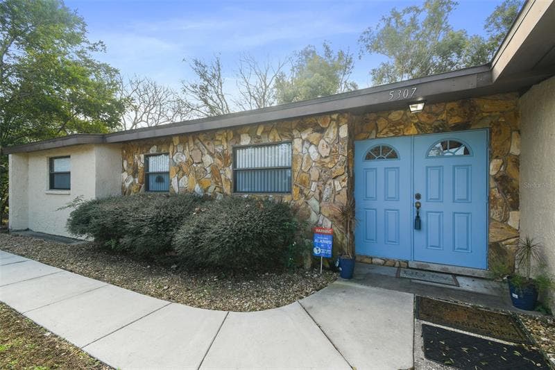 5307 East 98th Avenue, Temple Terrace, FL, 33617 Single Family Sold