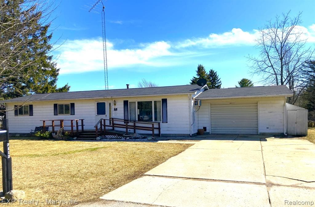 7112 Huron Street, Port Sanilac, MI, 48469 SingleFam Sold on 27 04