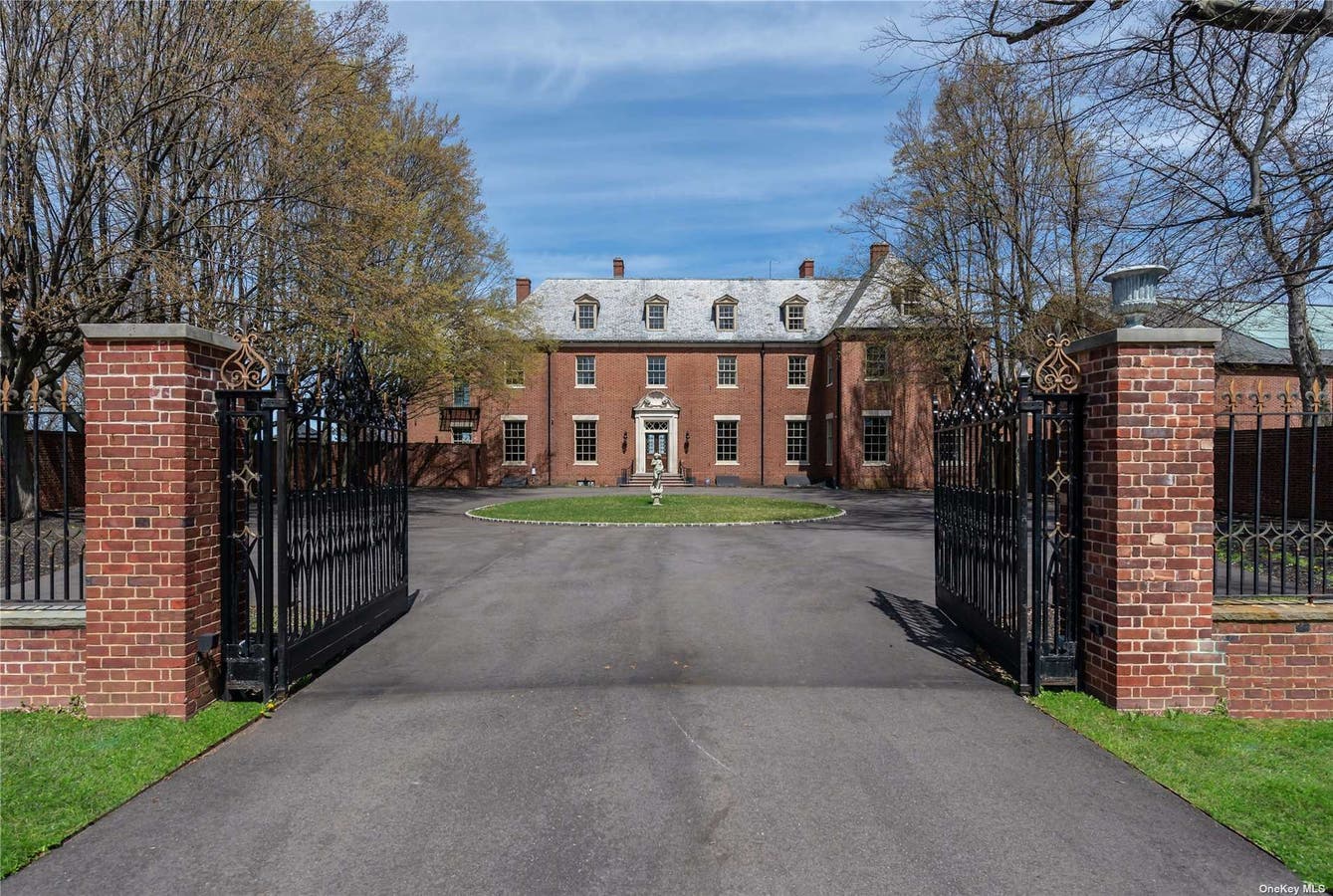 115 Lattingtown Road, Glen Cove, NY, 11542 SingleFam Sold on 12 01 2023 RateMyAgent