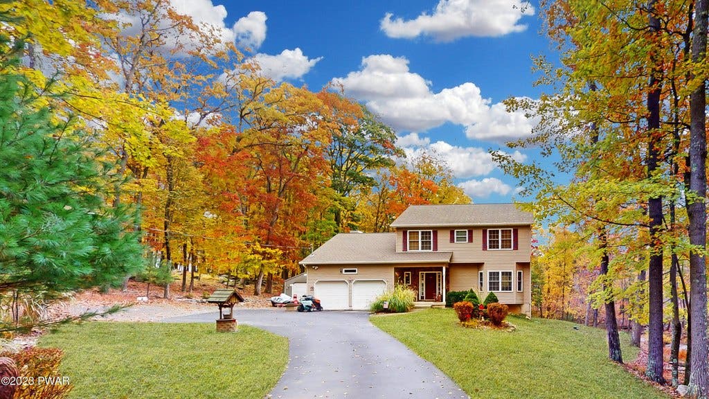 128 Aspen Drive, Pocono Woodland Lakes, PA, 18337 SingleFam Sold on