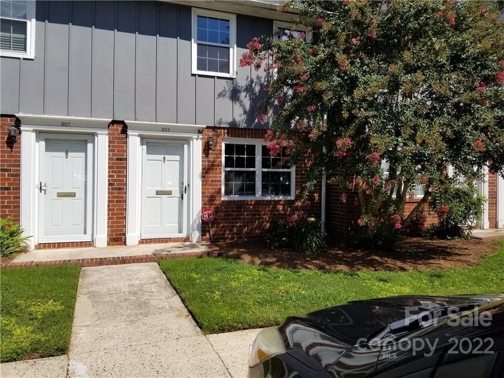 308/1300 Larchmont Pl, Salisbury, NC, 28144 Townhouse Sold on 29 08