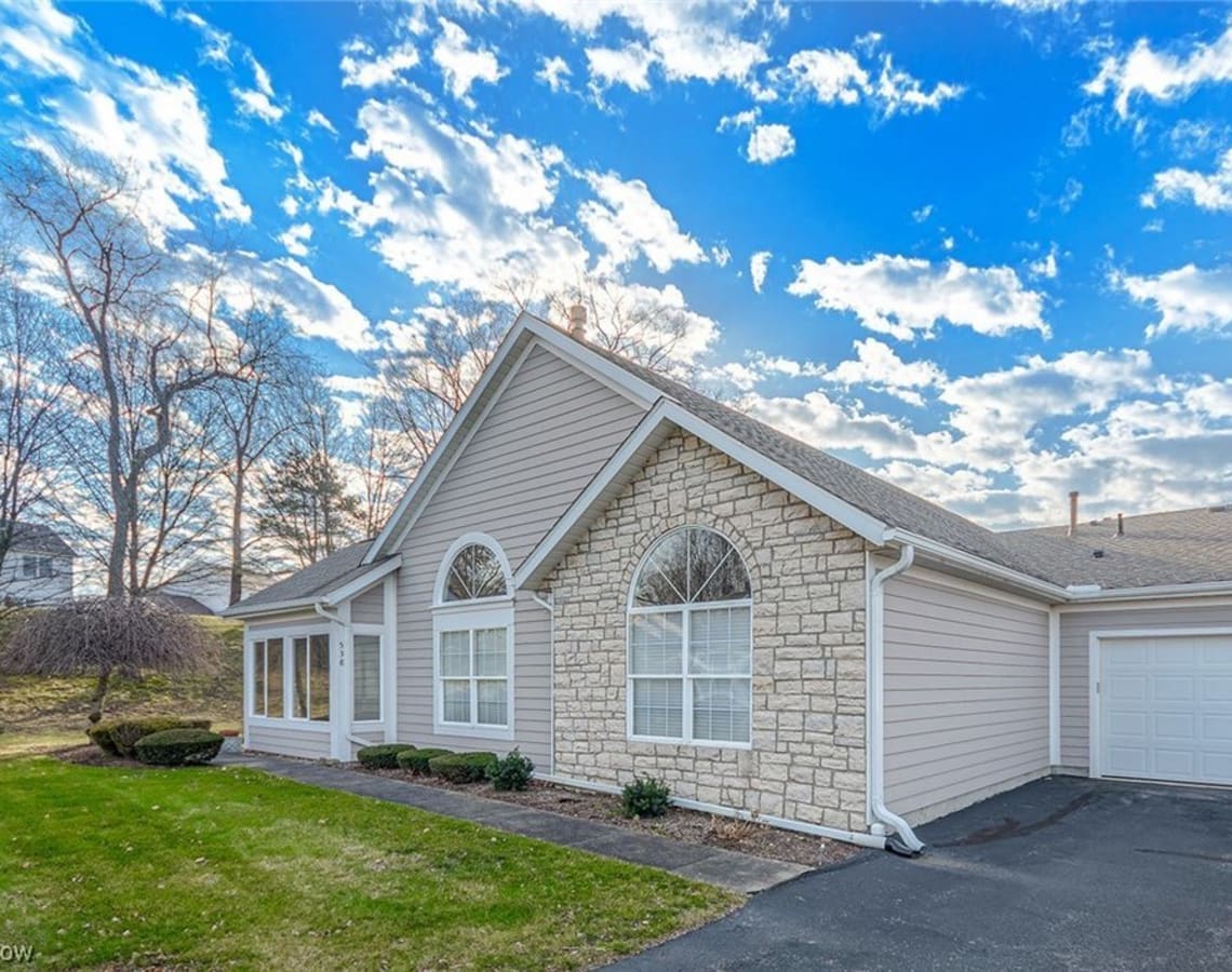 538 Morningstar Drive, Tallmadge, OH, 44278 Condo Sold on 04 03 2024