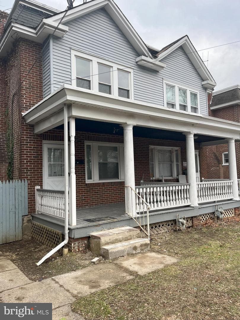 2415 Chestnut Street, Chester, PA, 19013 Duplex Sold on 28 03 2024