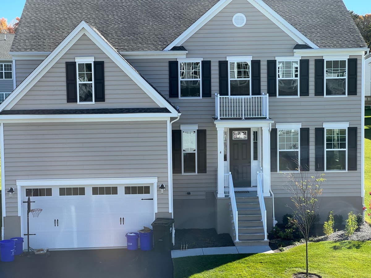 3 Impatiens Court Middlesex County NJ 08857 SingleFam Sold on 27