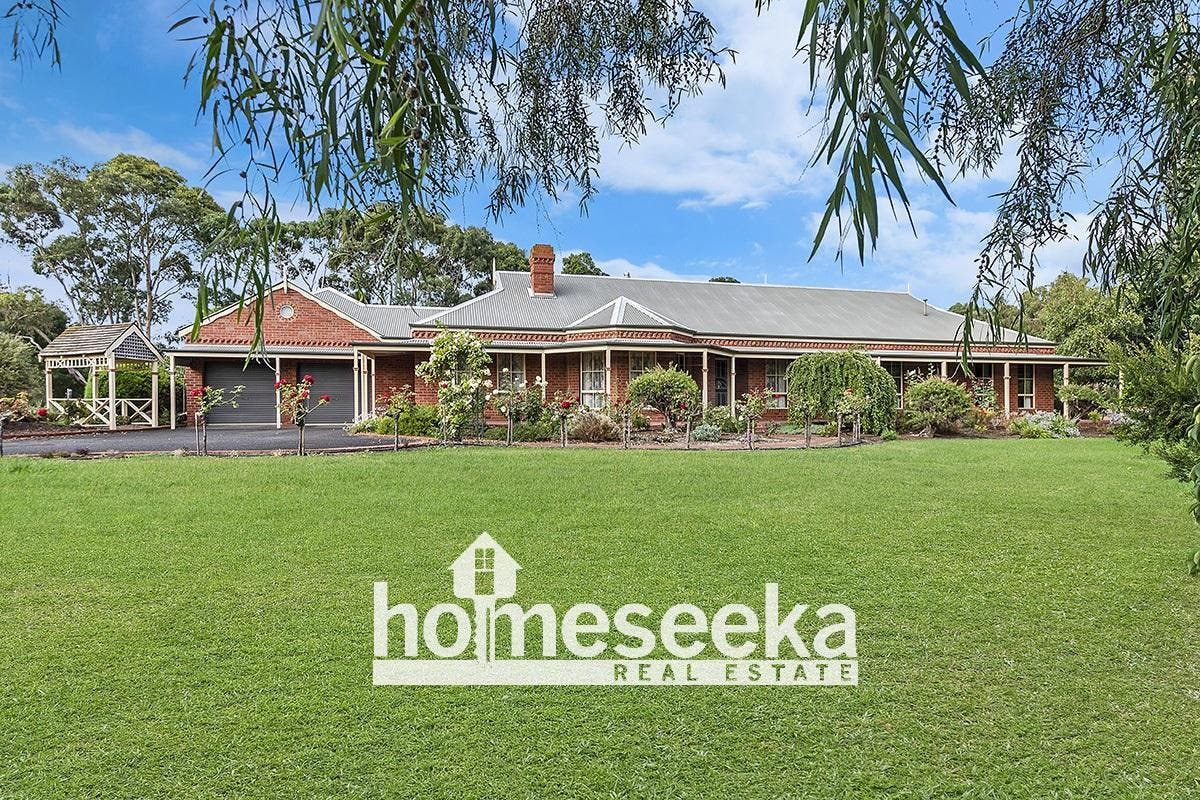 2 Rodger Place, Bushfield, VIC, 3281 House Sold on 18 04 2020