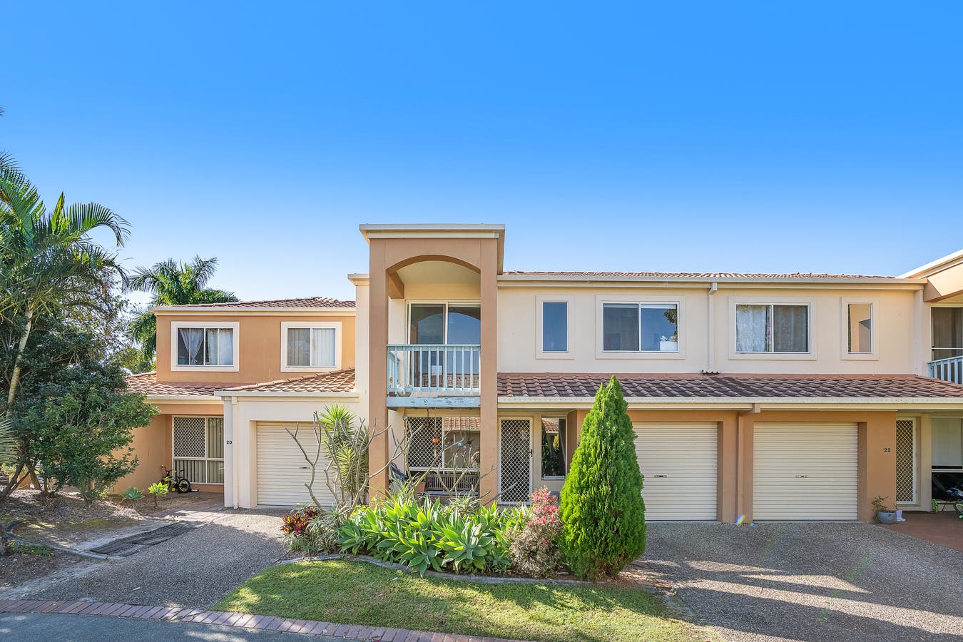 21/1 Warbler Parade, Varsity Lakes, QLD, 4227 Townhouse Sold on 19 07