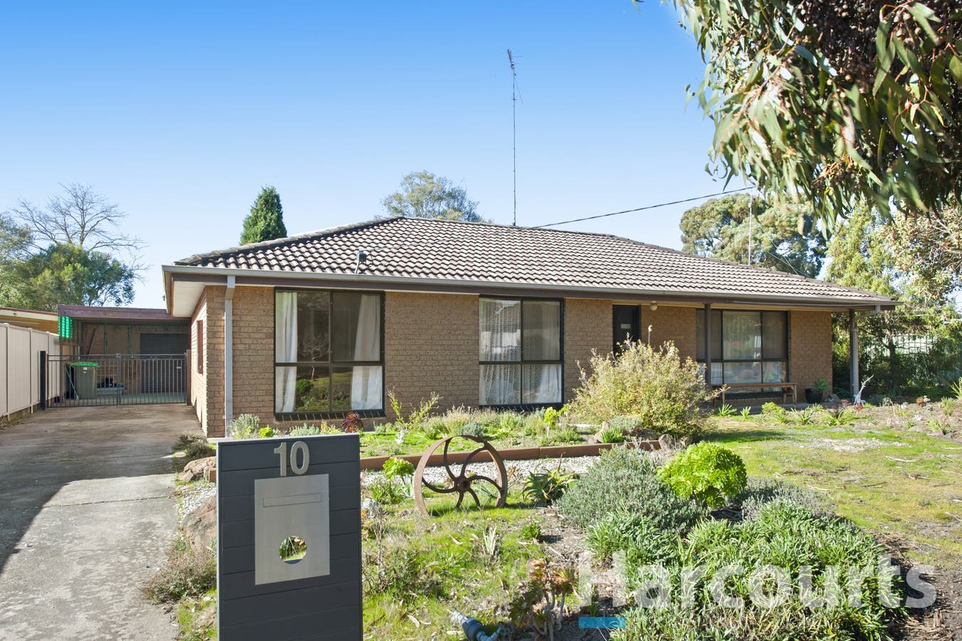 10 Winston Court, Wendouree, VIC, 3355 House Sold on 07 09 2022