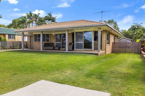 17 Timothy Esplanade, Beachmere, QLD, 4510 House Sold on 28 06 2021