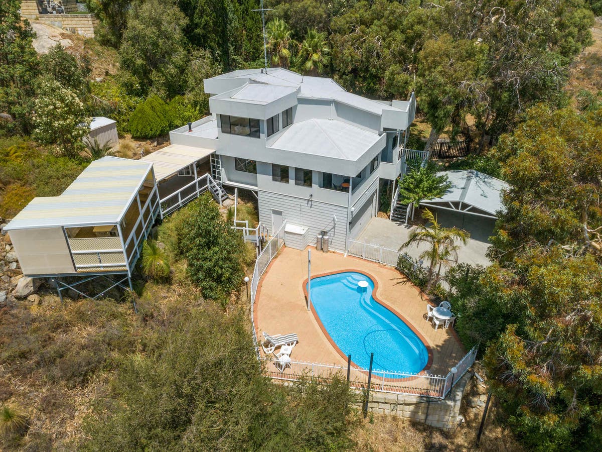 22 Sundew Road, Gooseberry Hill, WA, 6076 House Sold on 22 05 2020