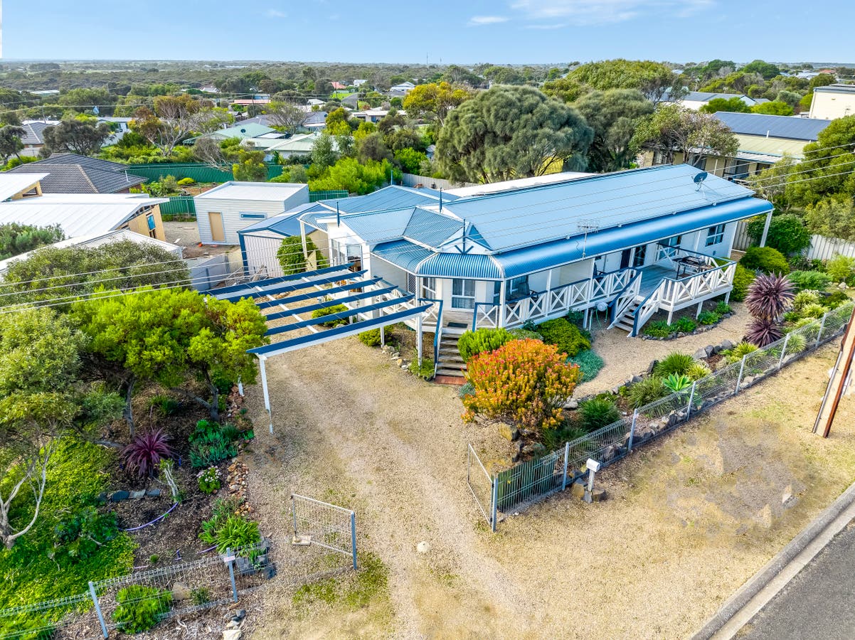 22 Sunman Street, Goolwa Beach, SA, 5214 House Sold on 01 08 2022