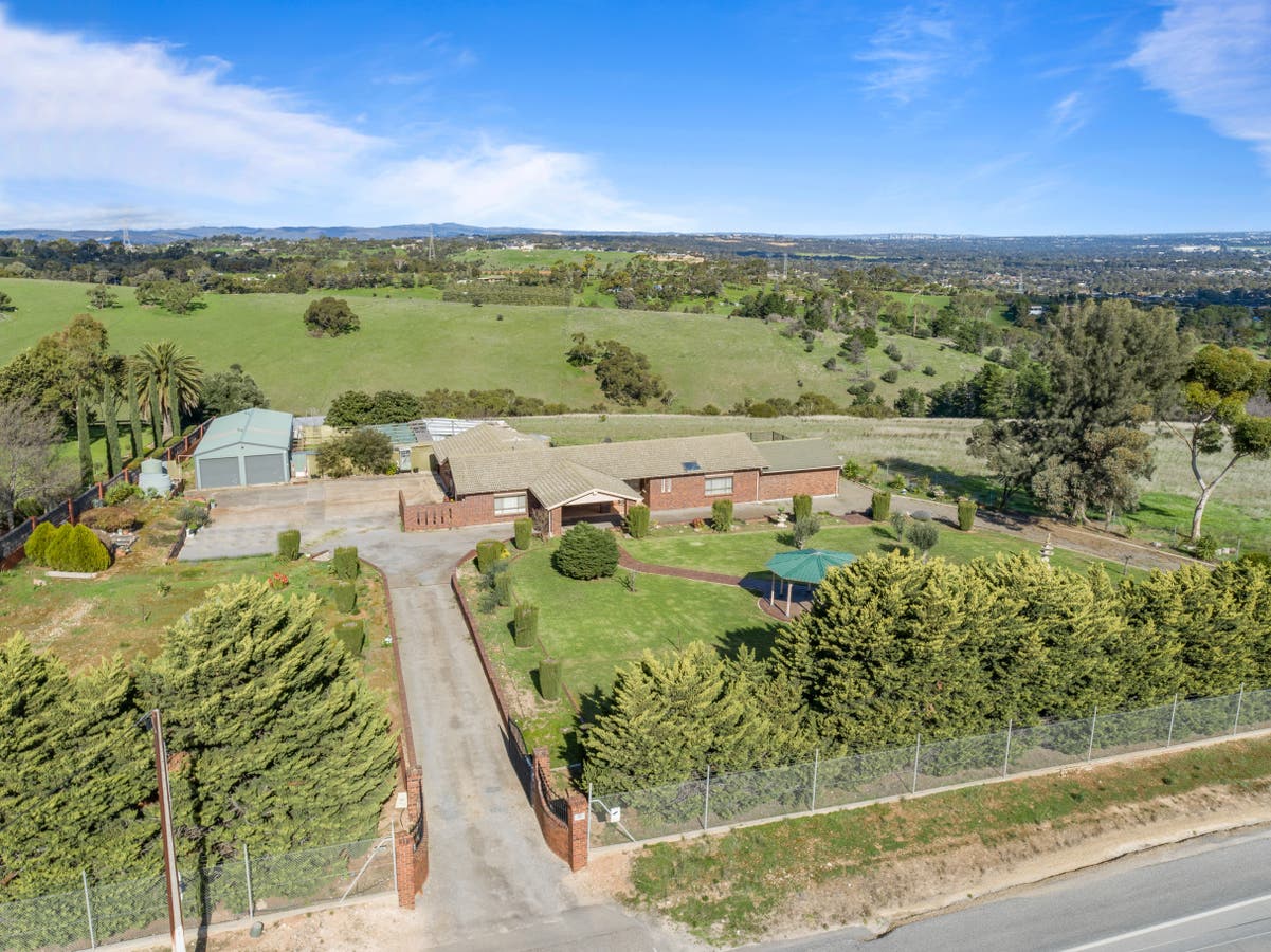 172 Black Top Road, Gould Creek, SA, 5114 House Sold on 08 08 2022