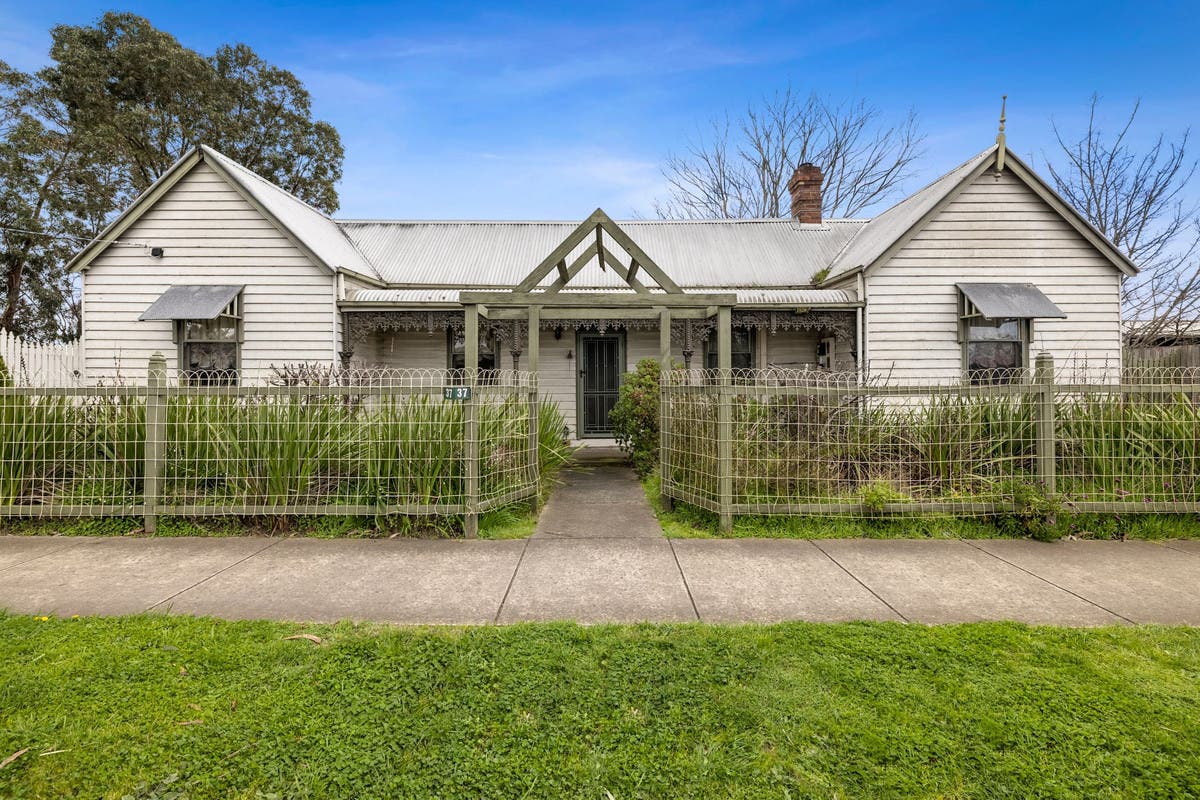 37 Willis Street, Winchelsea, VIC, 3241 House Sold on 02 07 2021