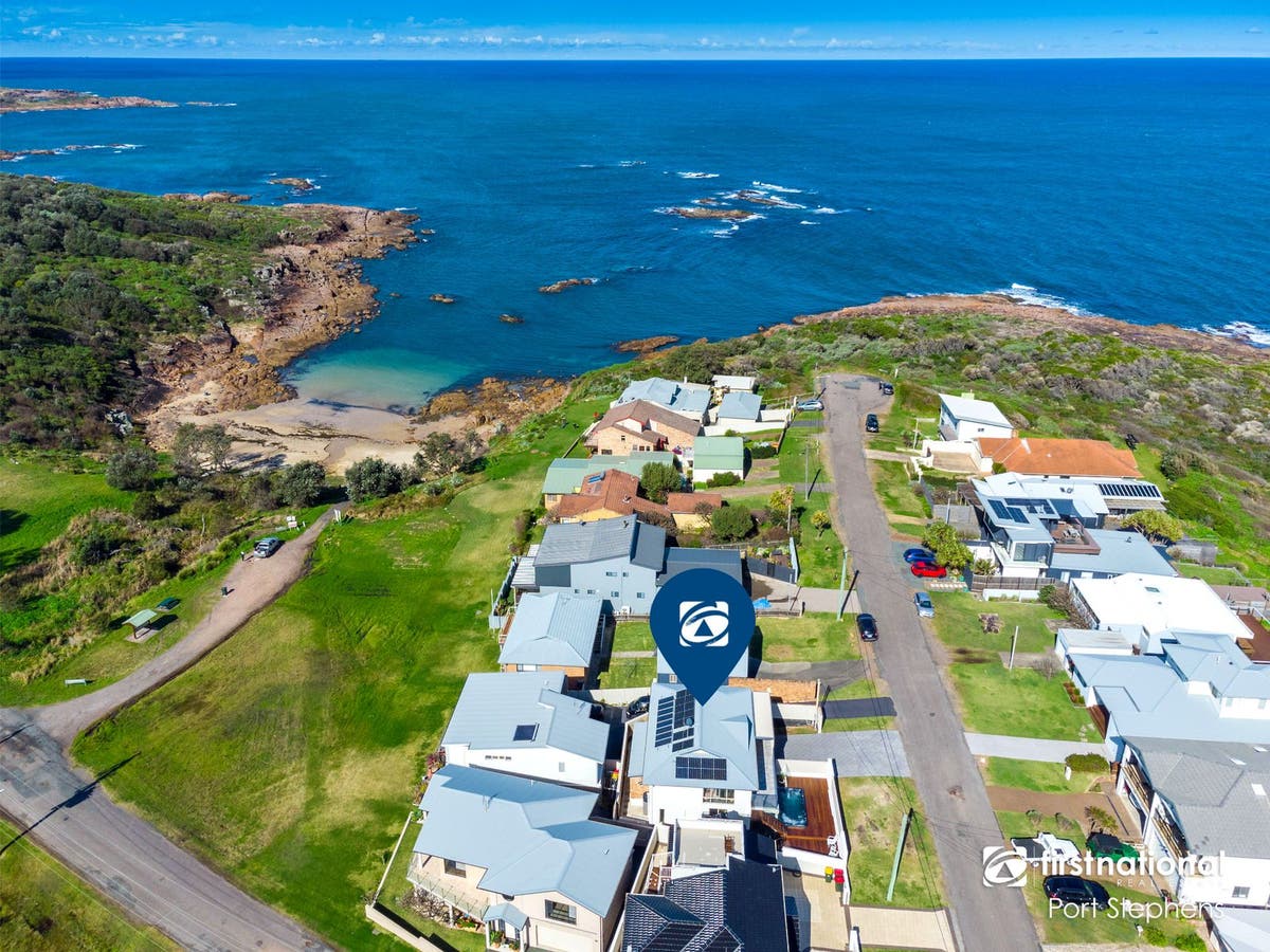 1 Ocean Street, Fishermans Bay, NSW, 2316 House Sold on 23 12 2022