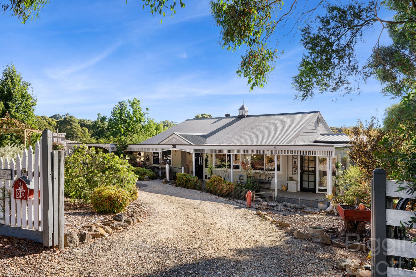 20 West Street, Daylesford, VIC, 3460 House Sold on 08 06 2023