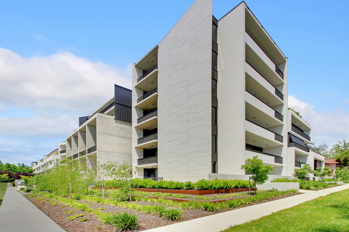 16/22 Canberra Avenue, Forrest, ACT, 2603 Apartment Sold on 12 08