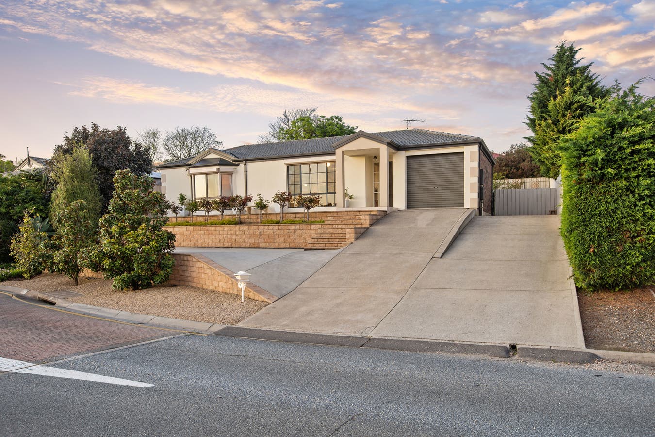 28 Marla Crescent, Noarlunga Downs, SA, 5168 House Sold on 18 11 2022