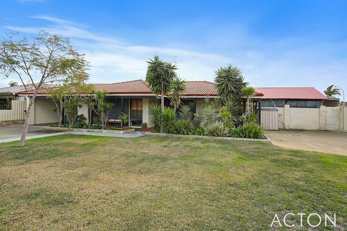 48 Mahogany Dr, Halls Head, WA, 6210 House Sold on 27 11 2020