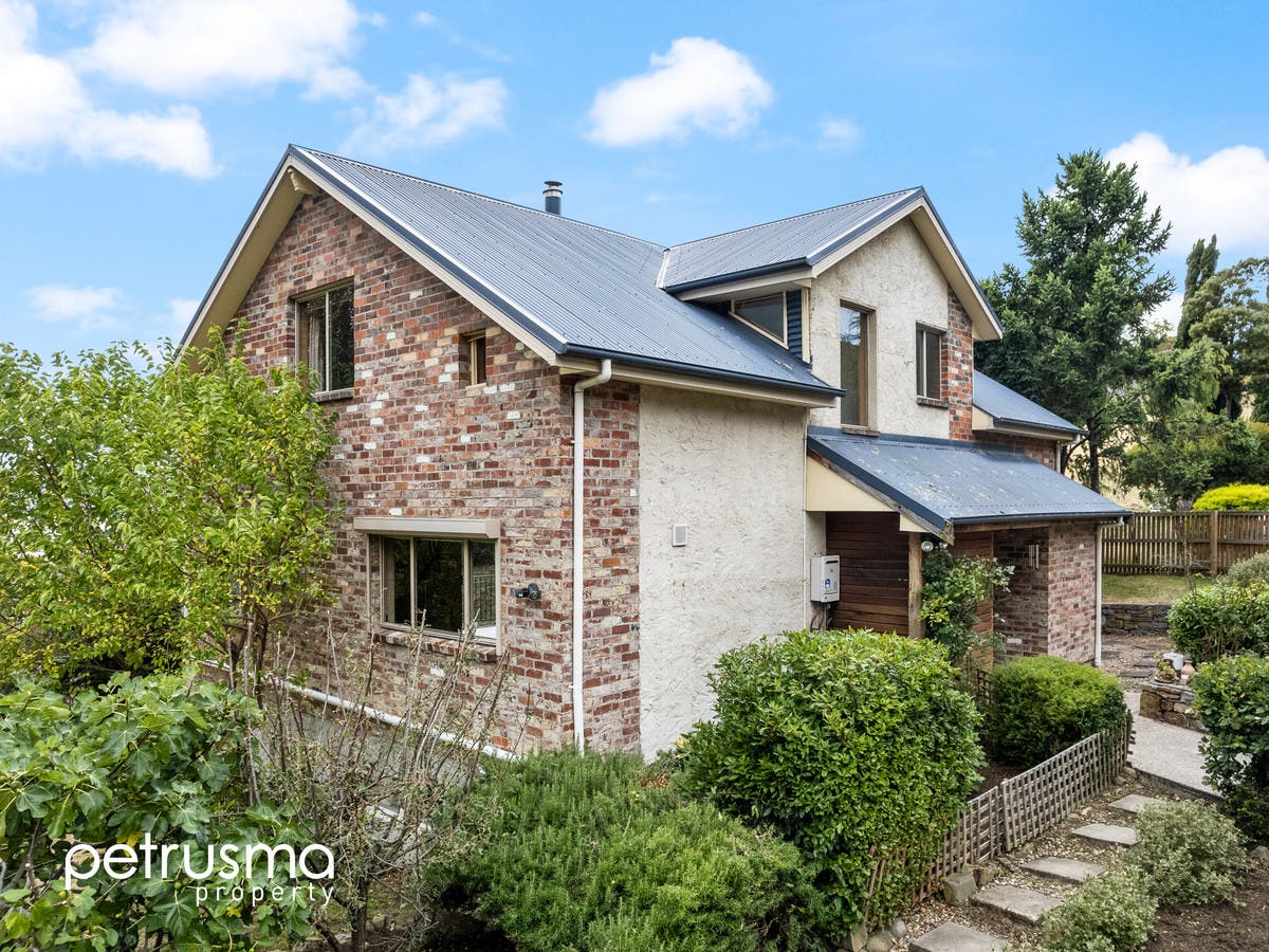 3/3 Giblin Street, Lenah Valley, TAS, 7008 House Sold on 25 07 2023