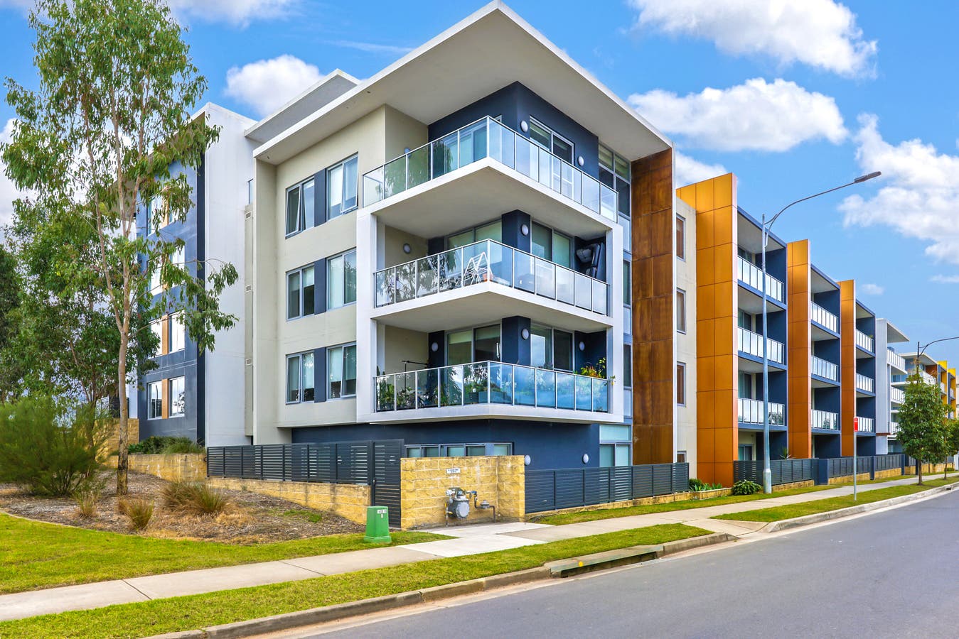 G03/98 Lakeside Parade, Jordan Springs, NSW, 2747 Apartment Sold on 02 09 2022 RateMyAgent