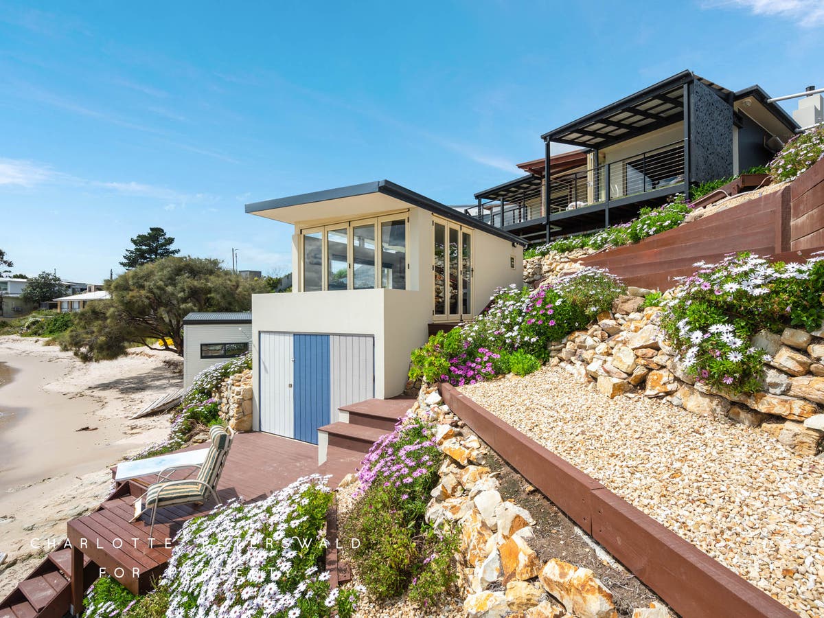 71 Gellibrand Lane, Opossum Bay, TAS, 7023 House Sold on 14 11 2020
