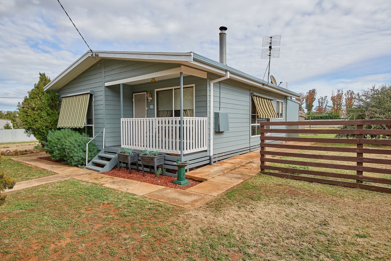 18 Devlin St, Ganmain, NSW, 2702 House Sold on 12 08 2021 RateMyAgent
