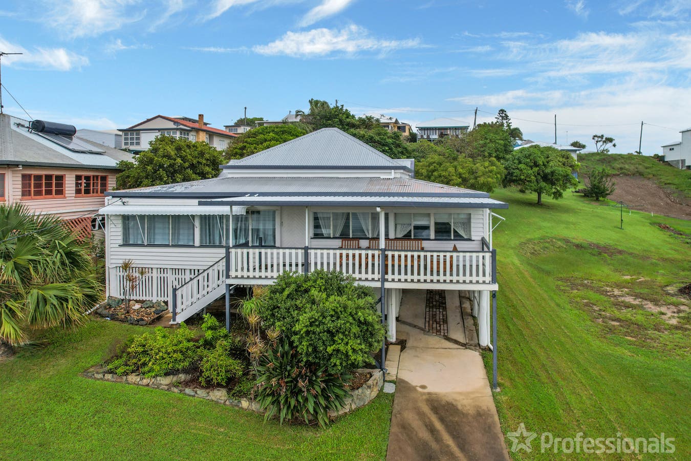 10 Archer St, Emu Park, QLD, 4710 House Sold on 01 06 2022 RateMyAgent