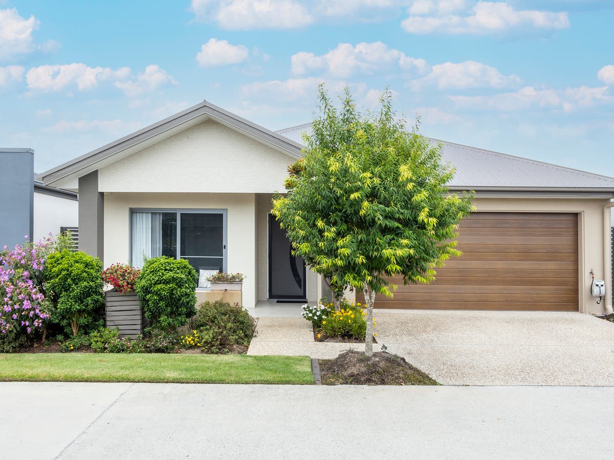 190/7 Halcyon Drive, Pimpama, QLD, 4209 Retirement Sold on 08 03 2022