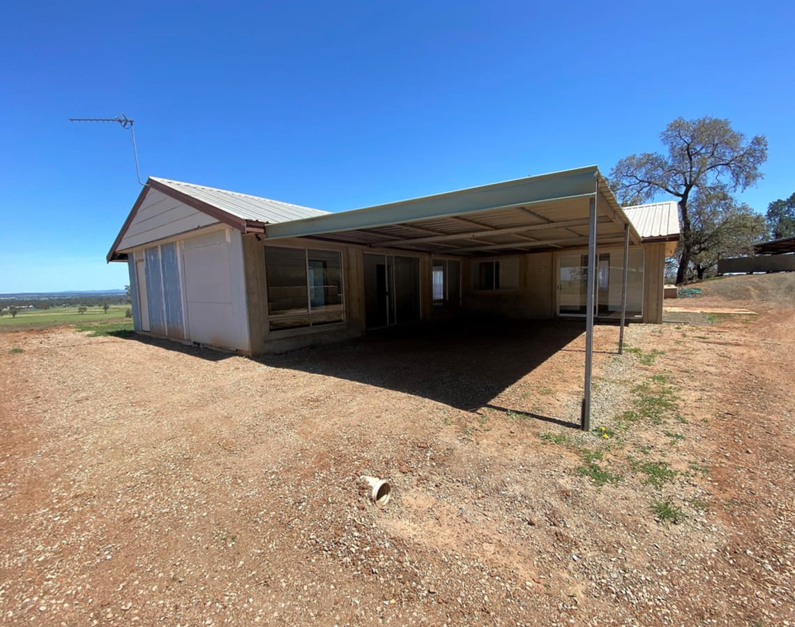 17L Kurrajong Drive, Dubbo, NSW, 2830 Acreage Semirural Sold on 26