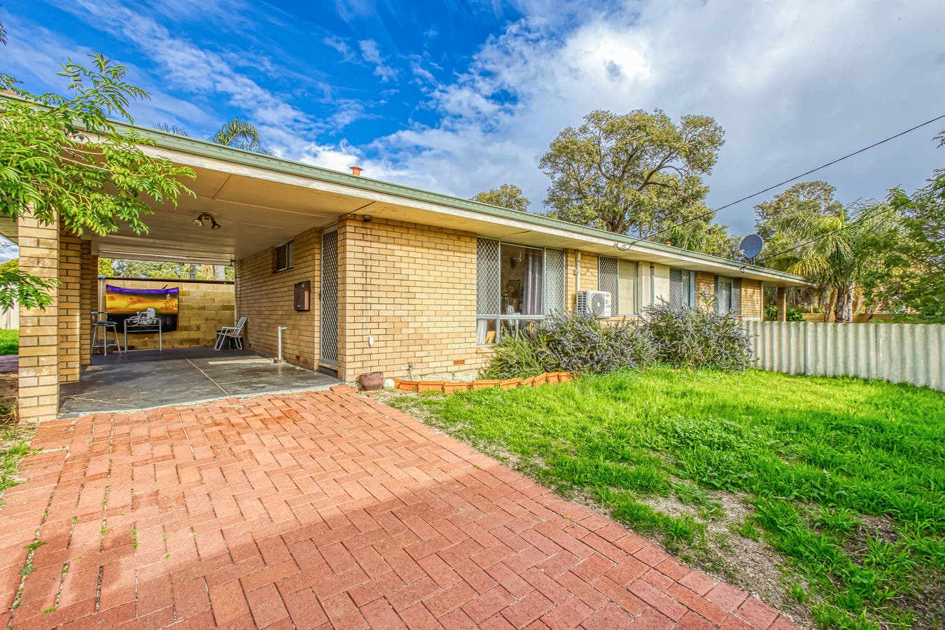 78 Westfield Rd, Kelmscott, WA, 6111 DuplexSemiDetached Sold on 24 08