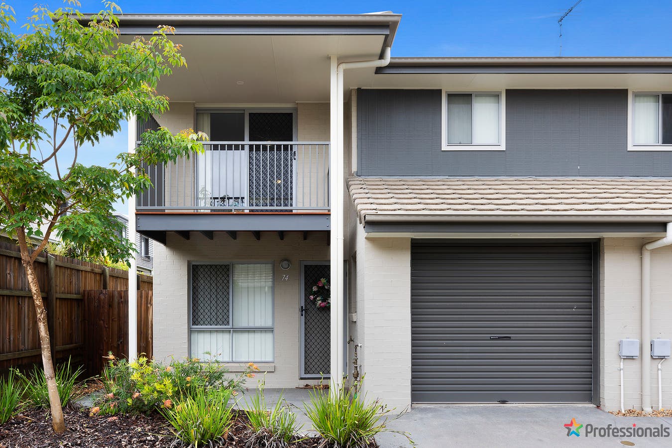 74/12 Kimberley Close, Redbank Plains, QLD, 4301 Townhouse Sold on 07