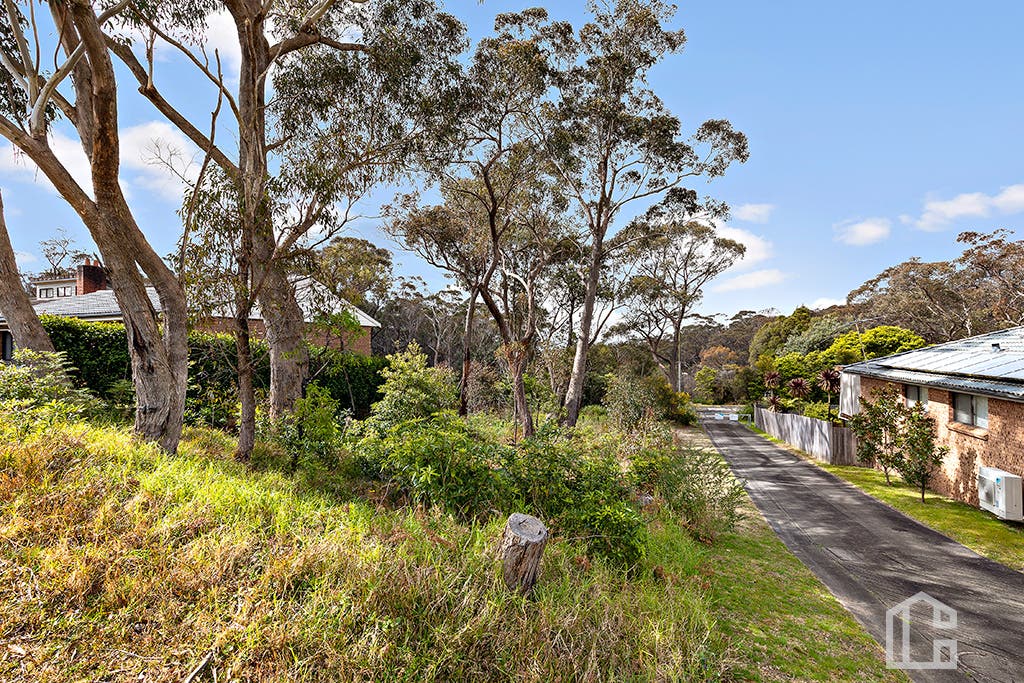 37 Fern Avenue, Hazelbrook, NSW, 2779 Land Sold on 10 11 2022
