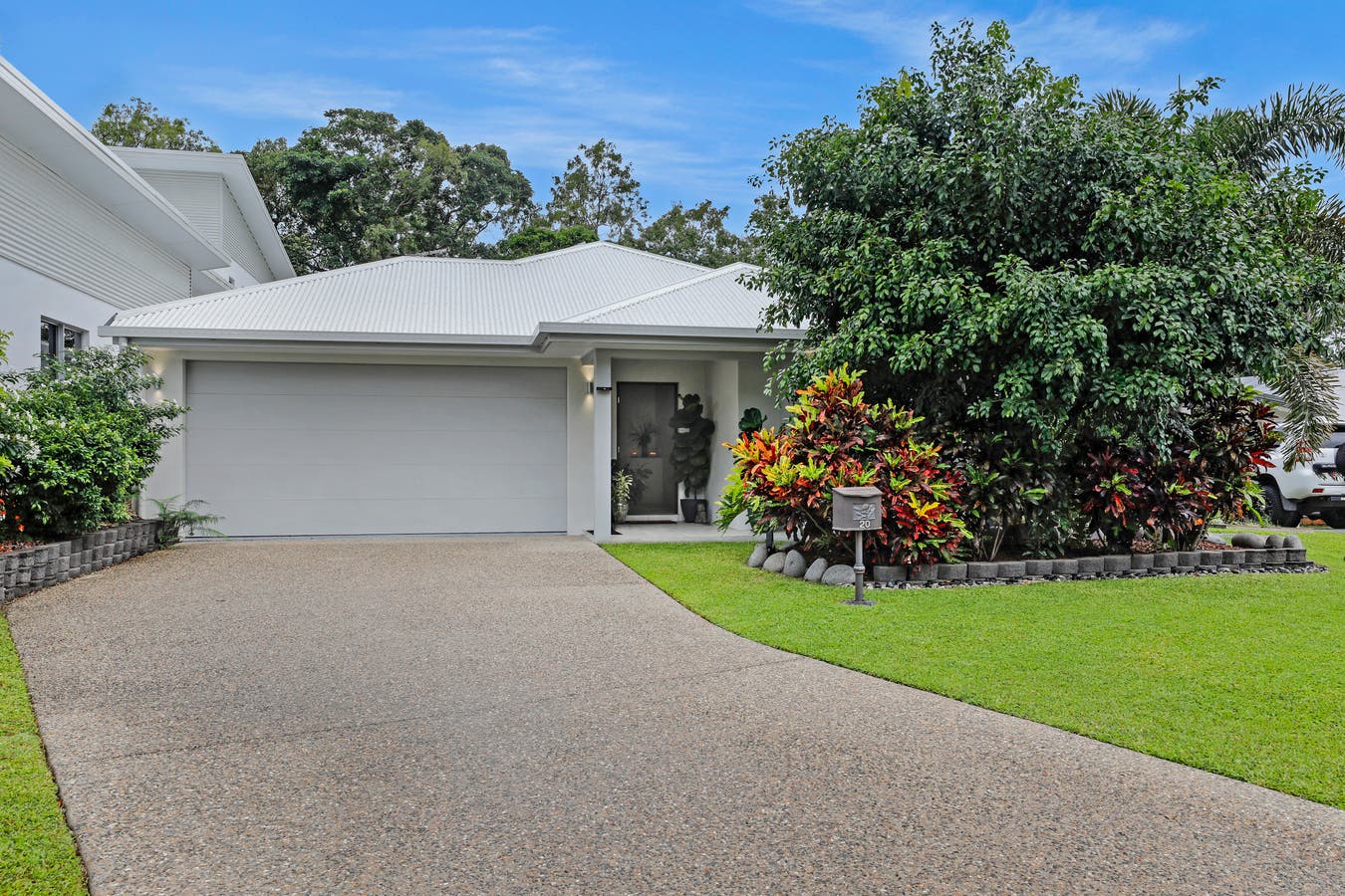 20/136166 Moore Road, Kewarra Beach, QLD, 4879 House Sold on 11 05