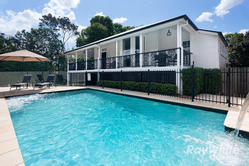 10 Bayview Terrace, Clayfield, QLD, 4011 House Sold on 10 06 2021