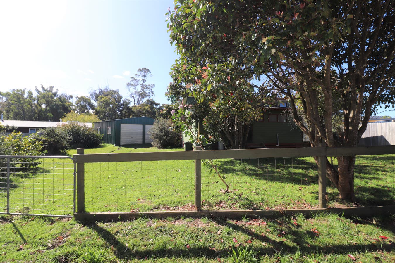 4 Sylvia Court, Mallacoota, VIC, 3892 House Sold on 03 10 2022