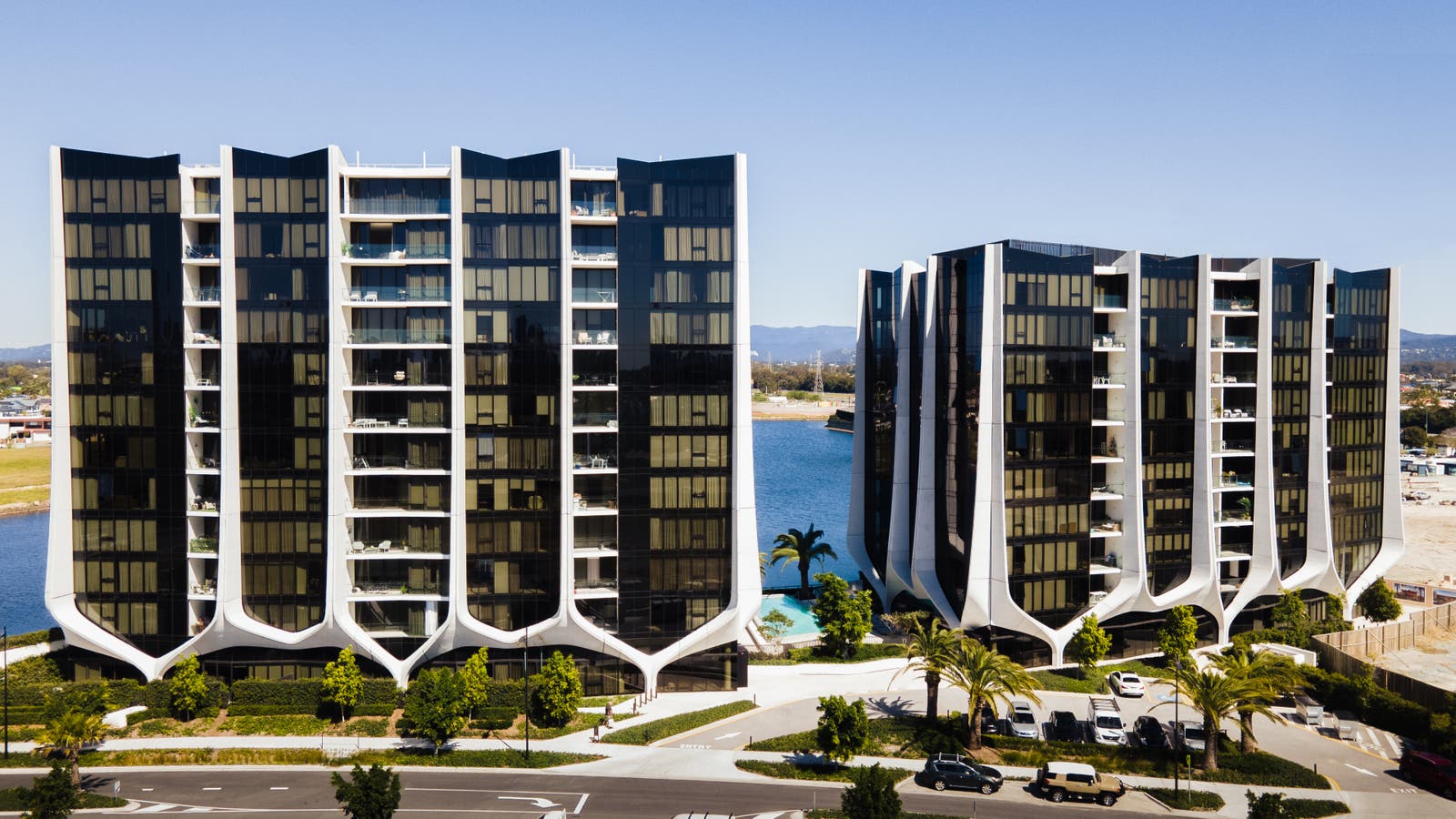 1401/2 The Lanes Boulevard, Mermaid Waters, QLD, 4218 Apartment Sold