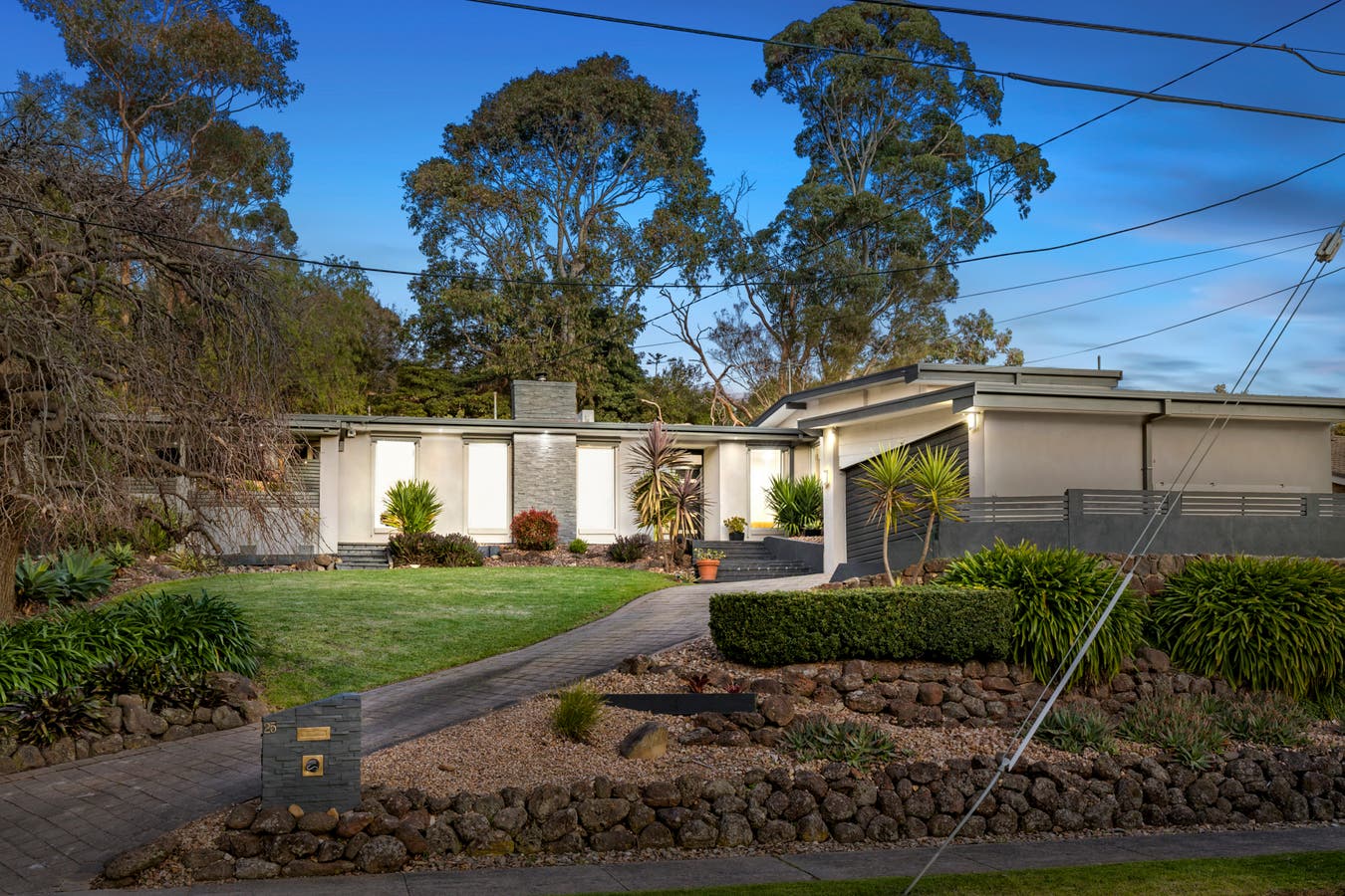 25 Willow Road, Upper Ferntree Gully, VIC, 3156 House Sold on 13 08