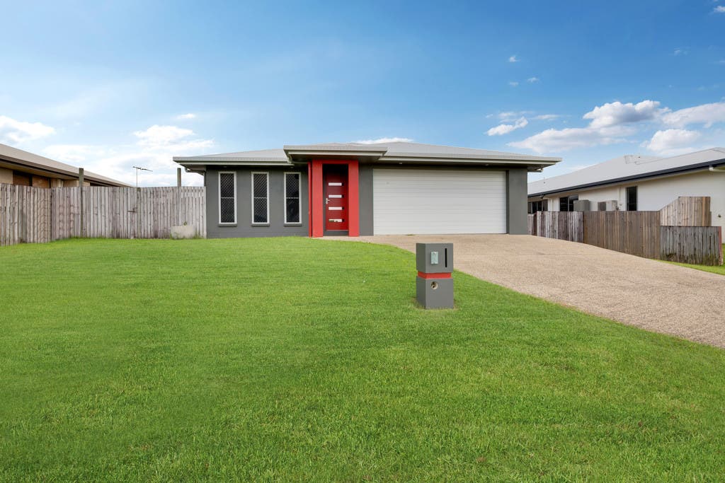 8 Eileen Street, Walkerston, QLD, 4751 House Sold on 01 04 2021