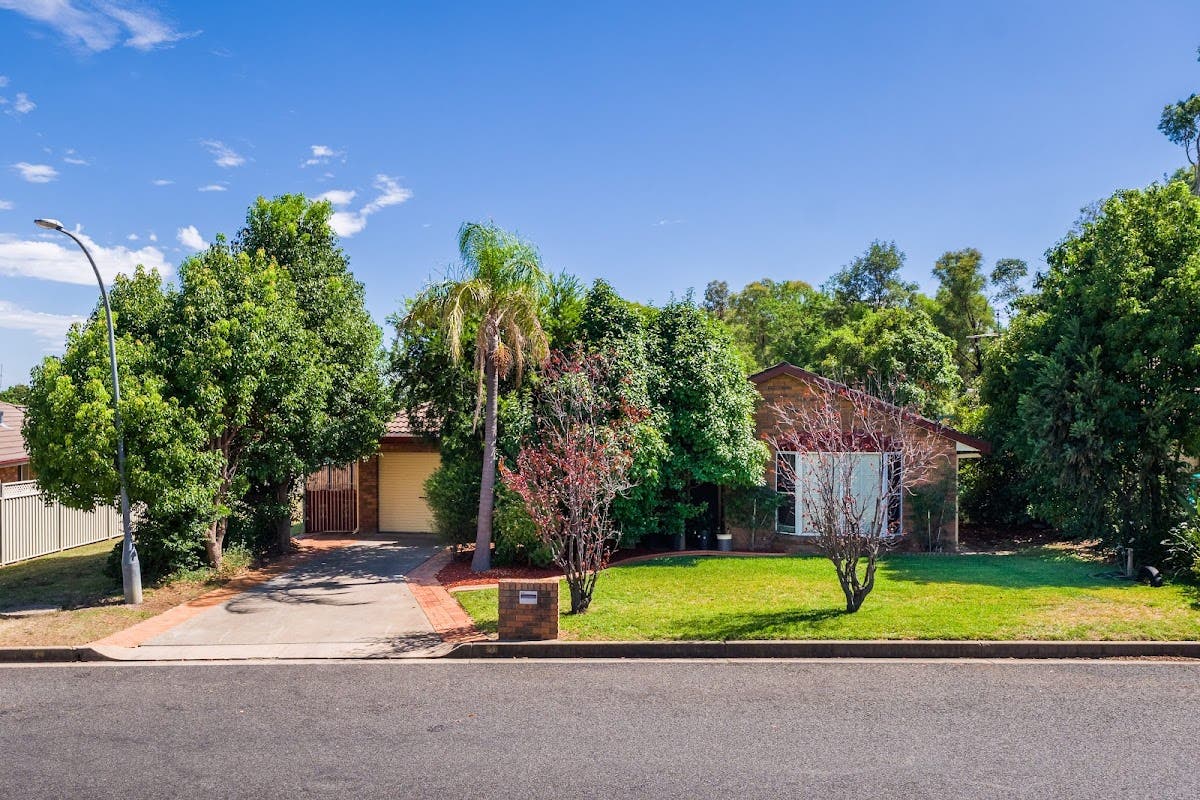 24 Kurrajong Street, Hillvue, NSW, 2340 House Sold on 23 03 2023