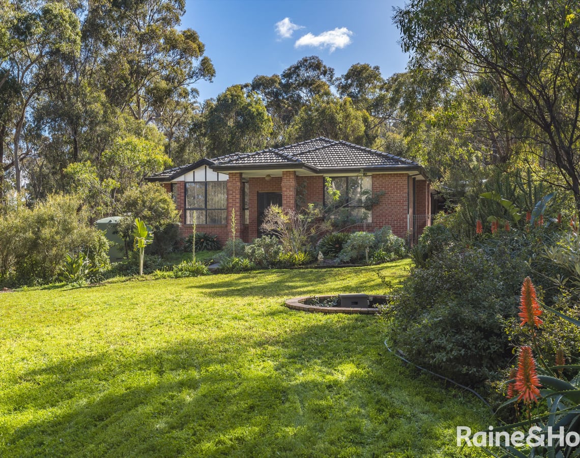 2/60 Hjorths Road, Toolern Vale, VIC, 3337 House Sold on 31 08 2022