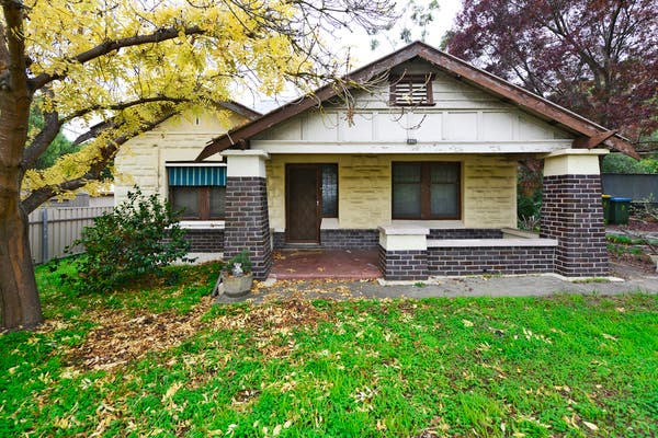 283 Belair Road, Torrens Park, SA, 5062 House Sold on 12 06 2015