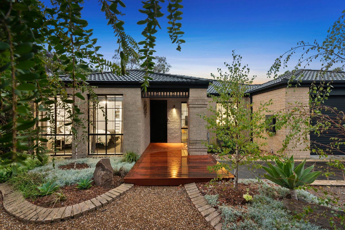 56 Paperbark Drive, Mount Martha, VIC, 3934 House Sold on 12 03 2021