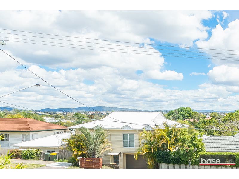 63 Imbros Street, Nundah, QLD, 4012 House Sold on 25 12 2014