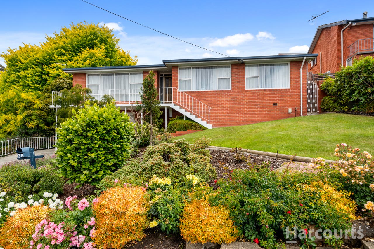 36 Sunshine Road, Austins Ferry, TAS, 7011 House Sold on 11 01 2023
