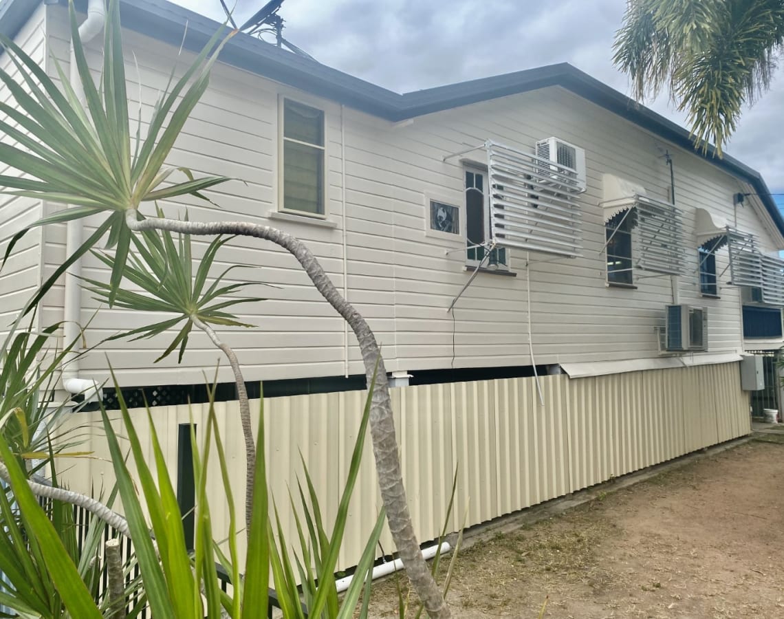 69 Armstrong St, Hermit Park, QLD, 4812 House Sold on 11 10 2022