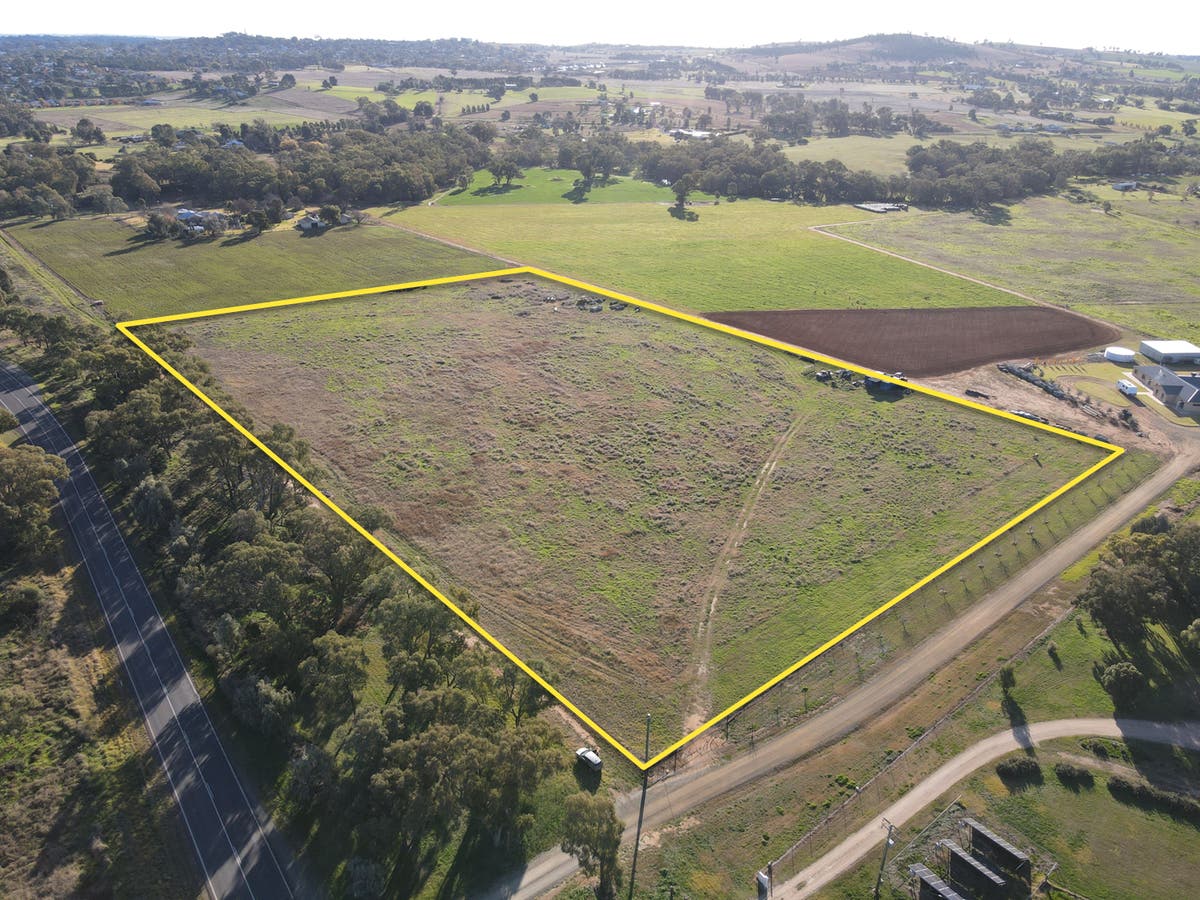 184 Henry Parkes Way, Parkes, NSW, 2870 Land Sold on 27 09 2022